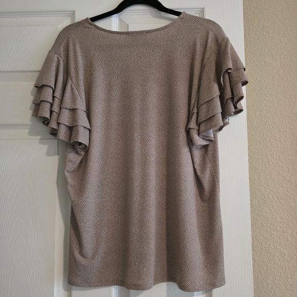 Adrianna Papell Women's Ruffled Sleeve Top - Picture 2 of 5